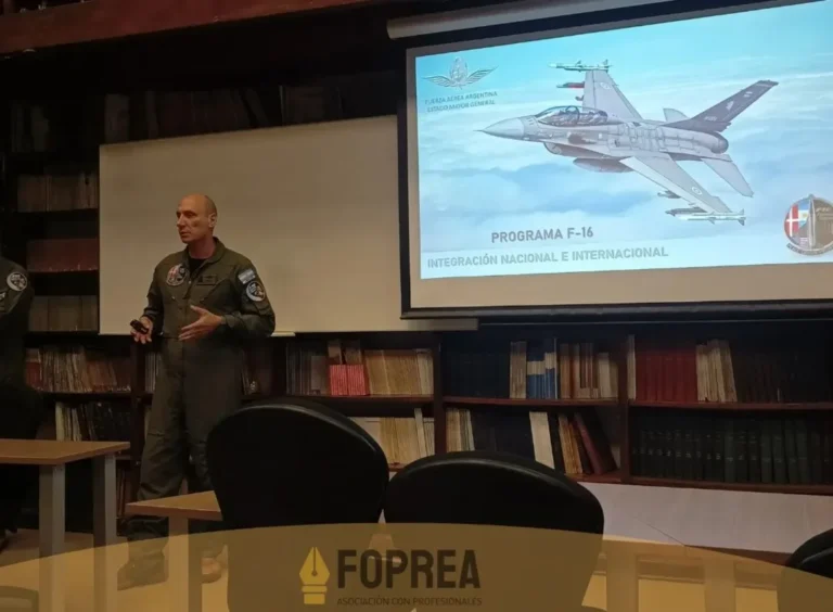 Participación en jornada académica sobre el Programa Peace Condor F-16