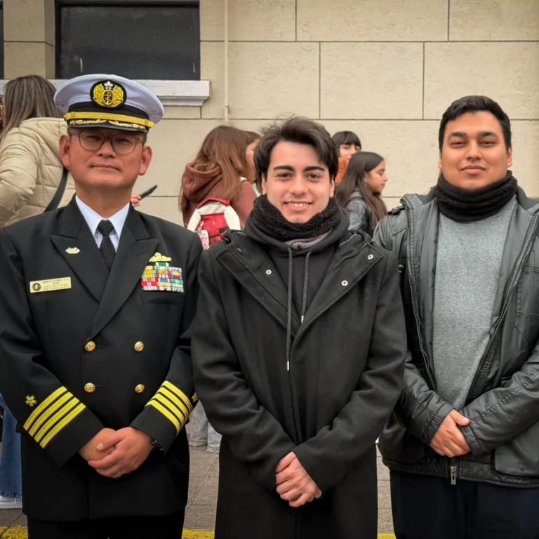 Visita a los buques Kashima y Shimakaze de la Fuerza Marítima de Autodefensa de Japón